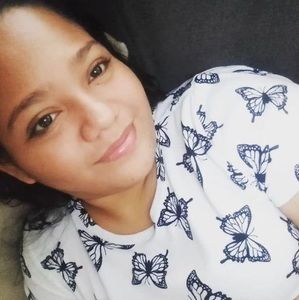 Meet your Posher, Stefania